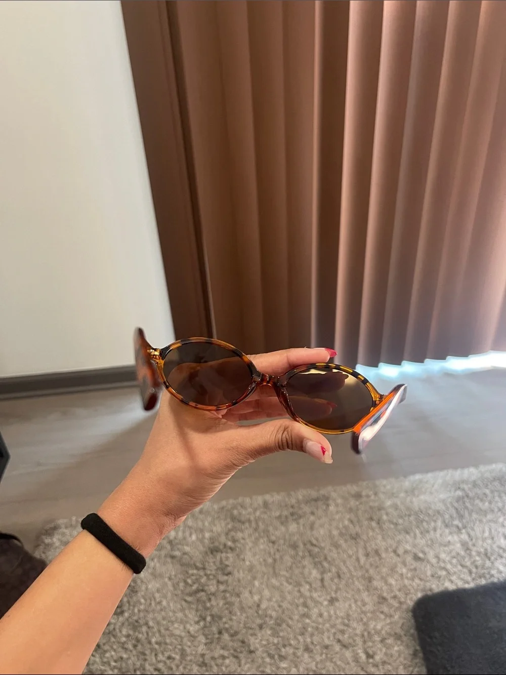 Tortoiseshell Oval Sunglasses Miu Miu Brown Lenses